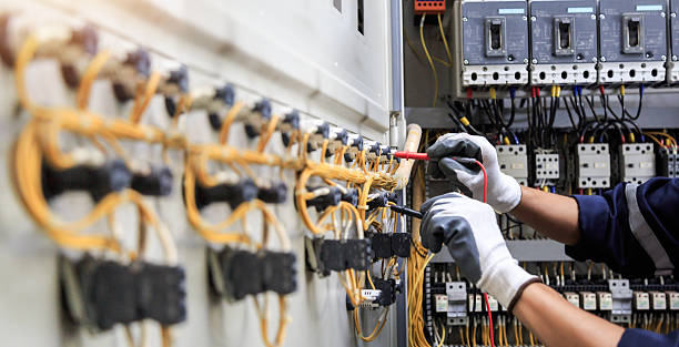 Professional Electrician technician working in West Modesto, CA